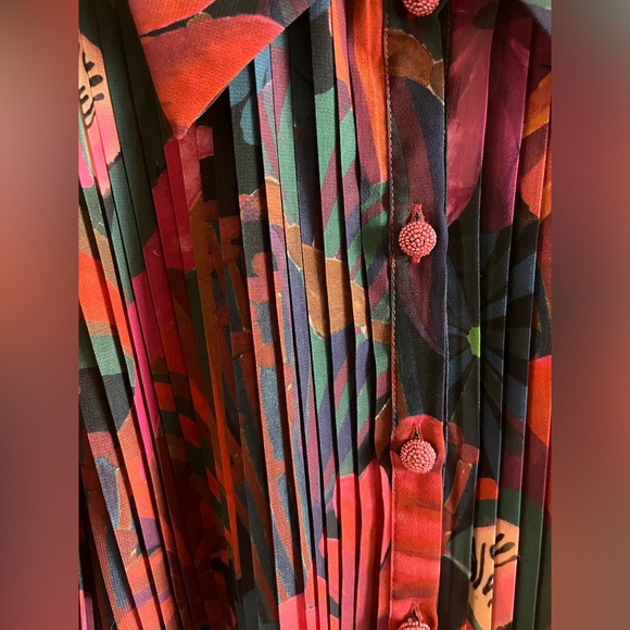 NWT Farm rio bird flowers pleated blouse - Picture 7 of 8